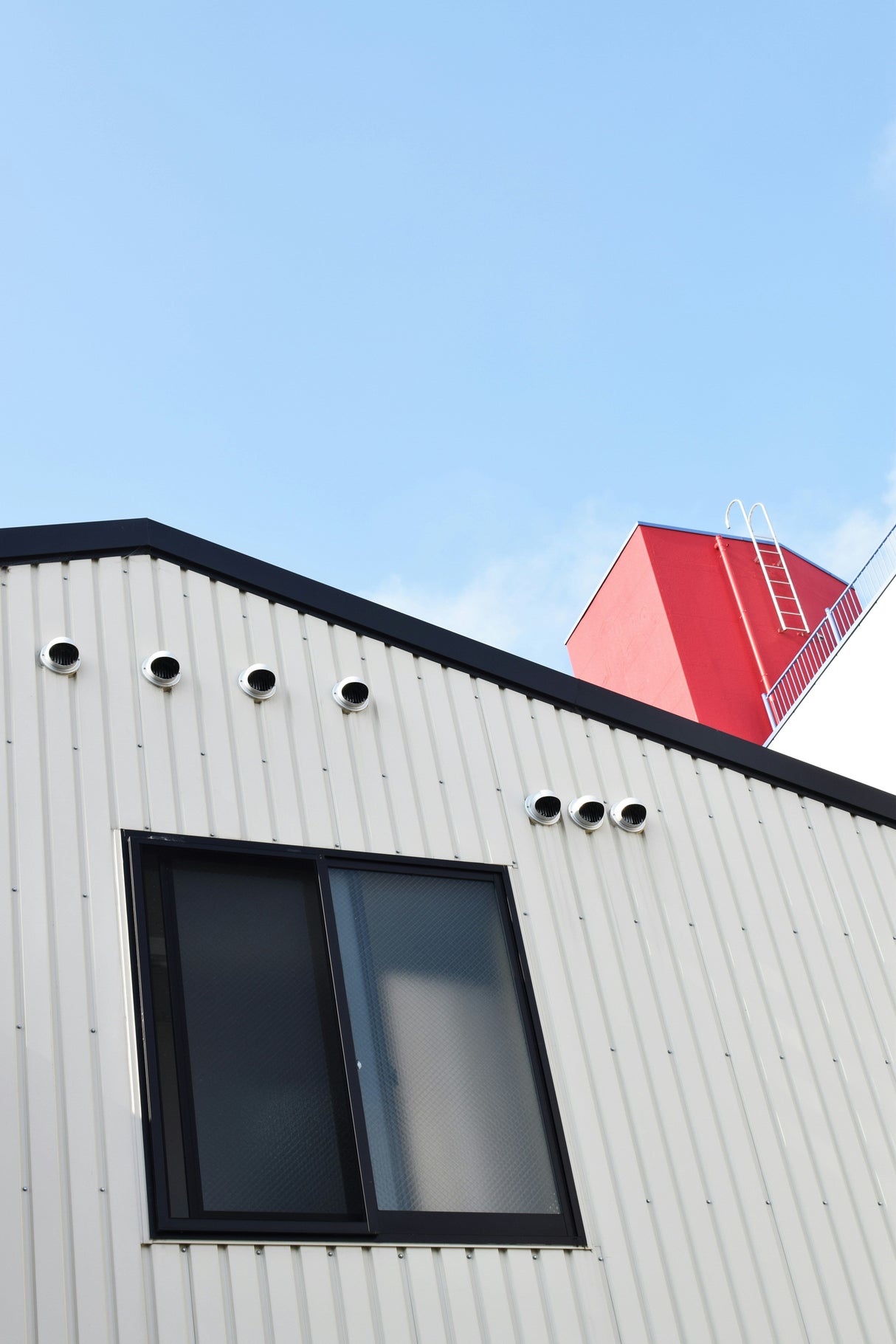 VIRTUO AC Peinture spéciale bardage anti corrosion intérieur et extérieur | Mise en situation