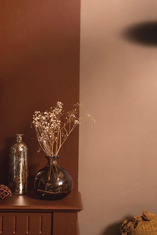 peinture beige nude brun orangé  touche rustique décorations